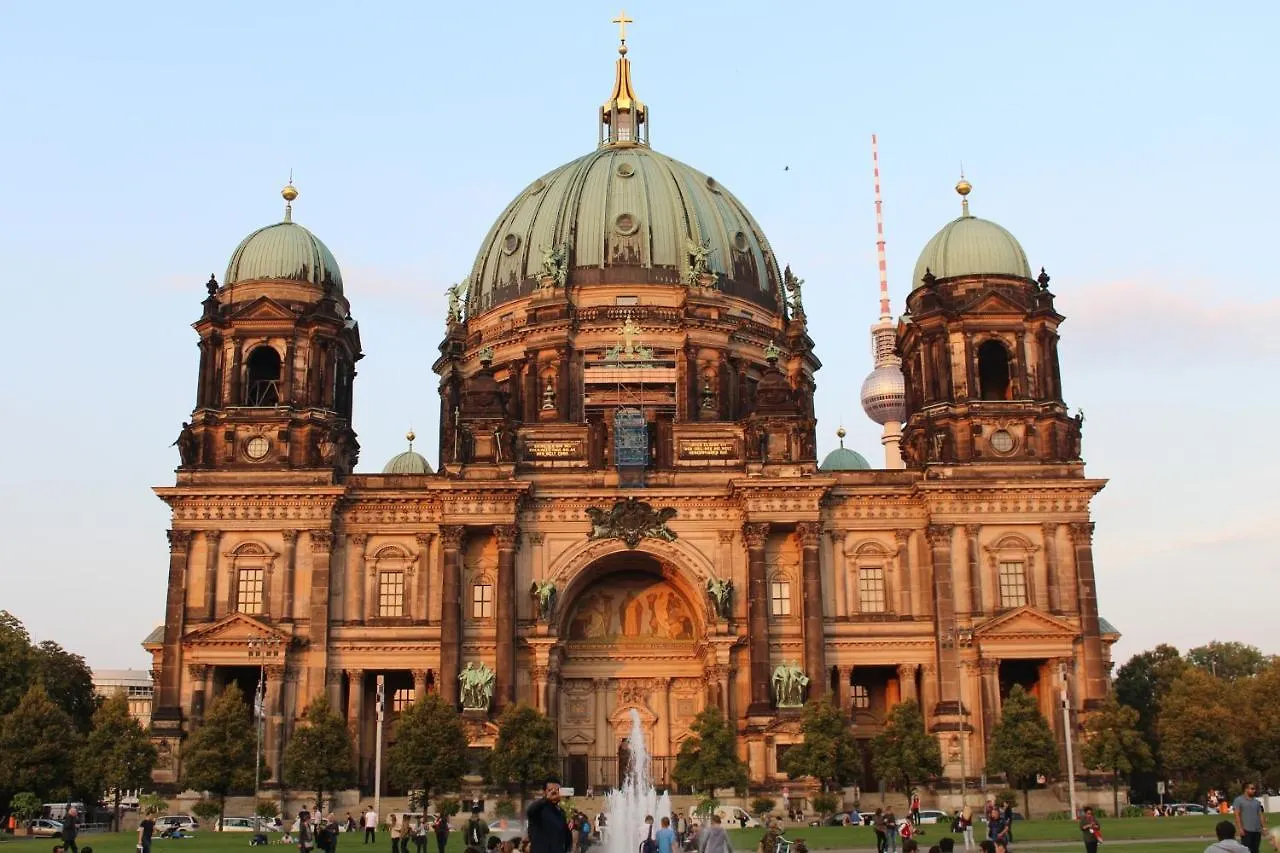 Berlin Holiday Apartments Near Central Station