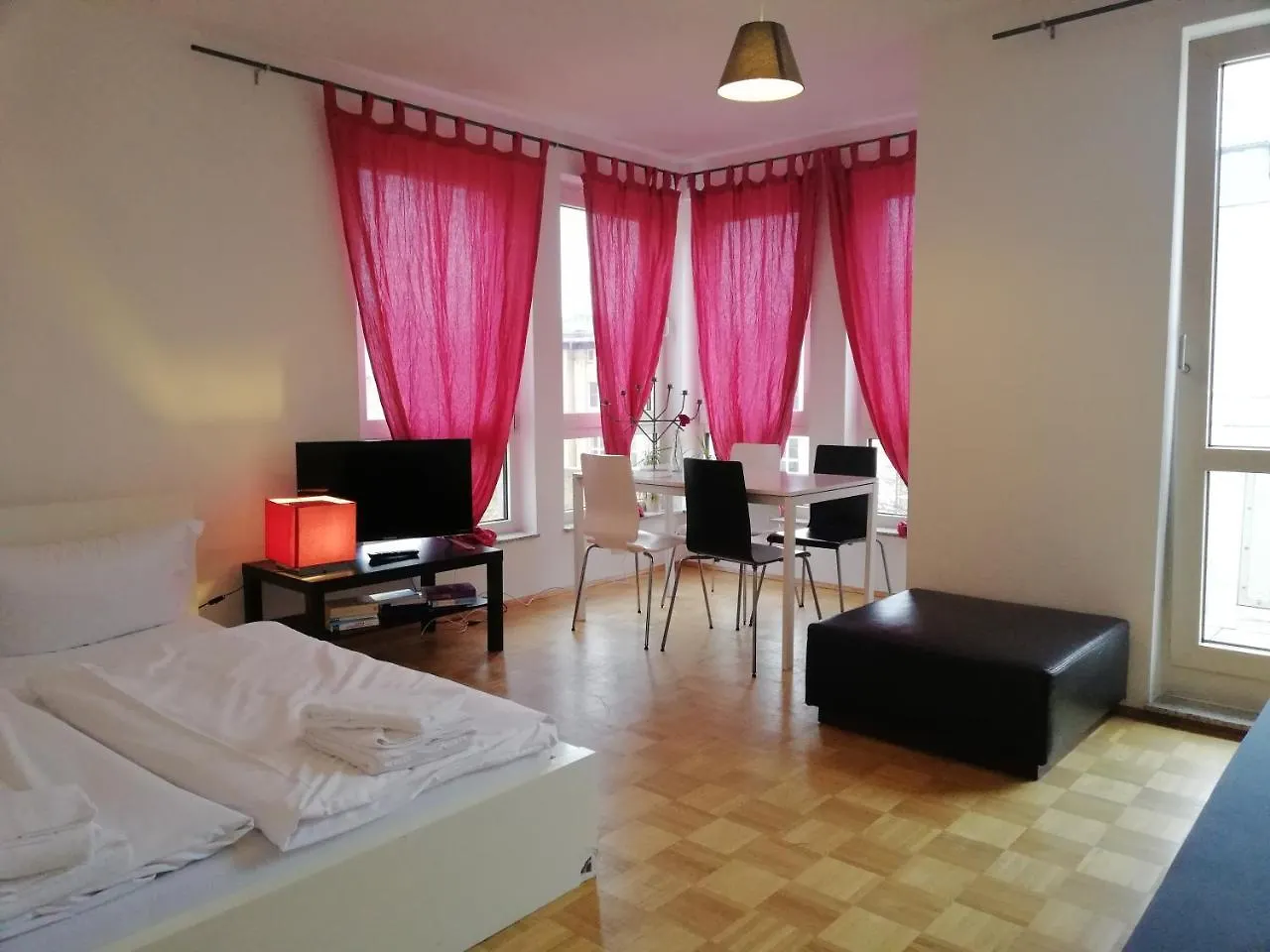 Berlin Holiday Apartments Near Central Station