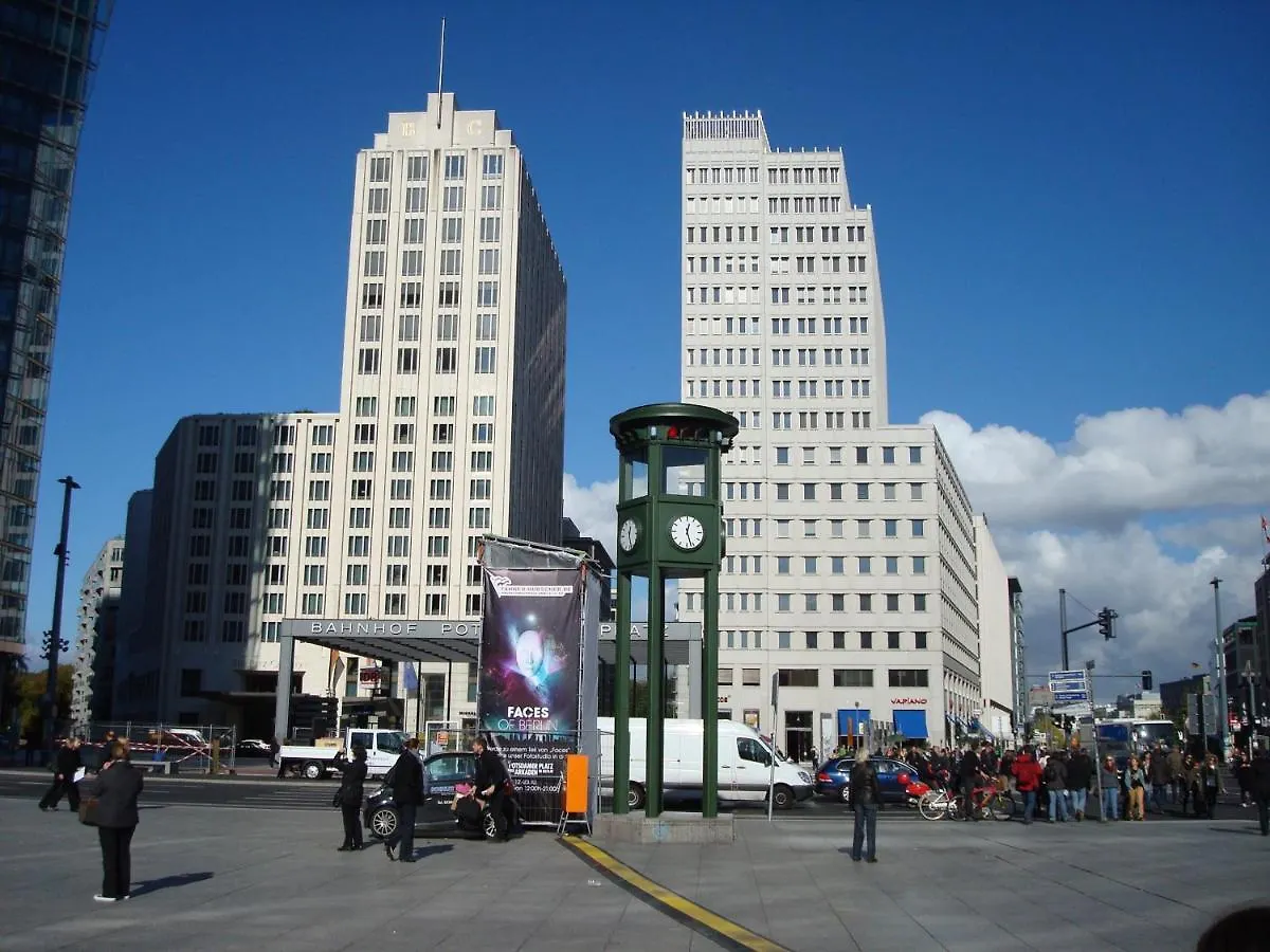 Berlin Holiday Apartments Near Central Station Deutschland